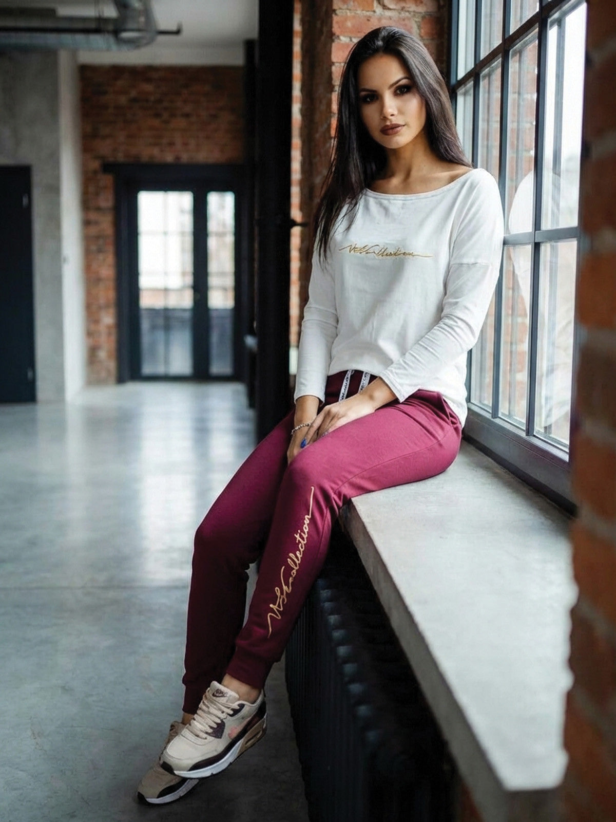 Dámska tepláková súprava VSB11 bordo + cream