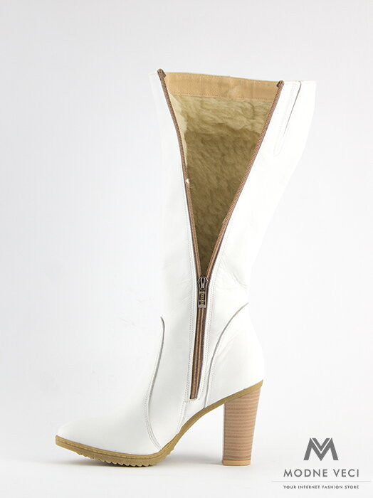 Elegantné kožené čižmy model SIMA 08 v bielej farbe